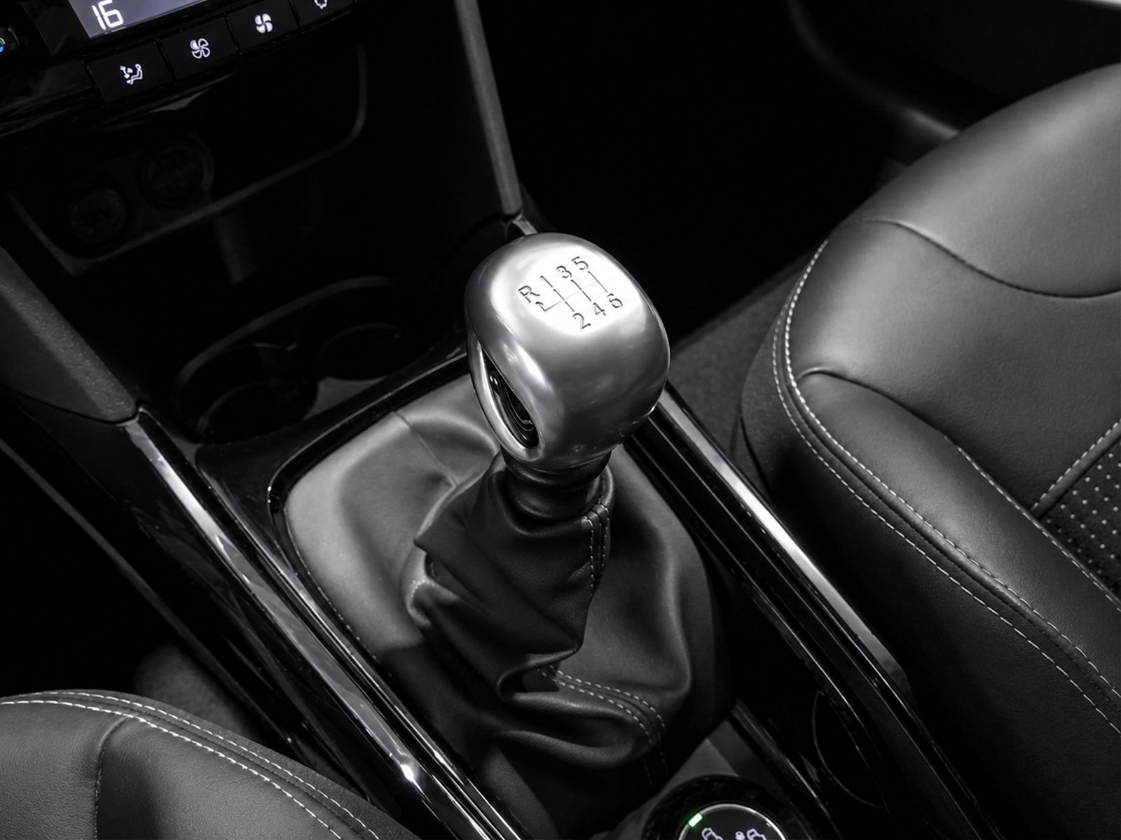 Peugeot 2008 PureTech 110 Allure - foto 15