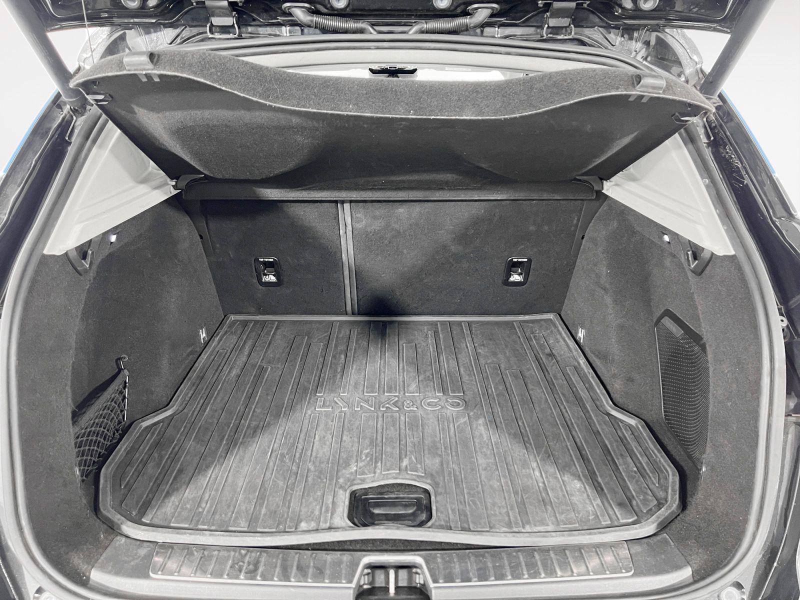Lynk & Co 01 1.5 PHEV - foto 15