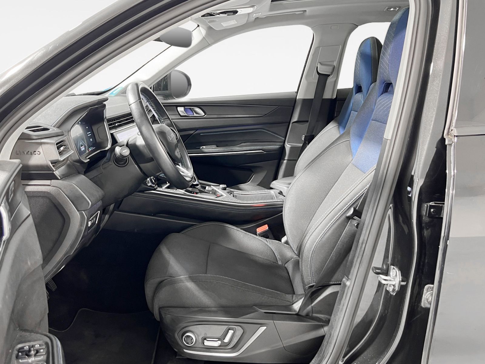 Lynk & Co 01 1.5 PHEV - foto 11