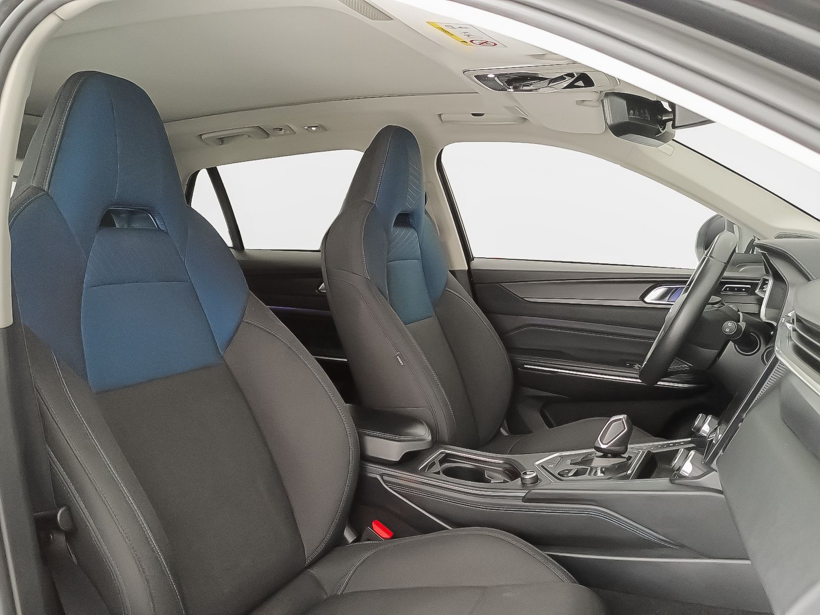 Lynk & Co 01 1.5 PHEV - foto 13