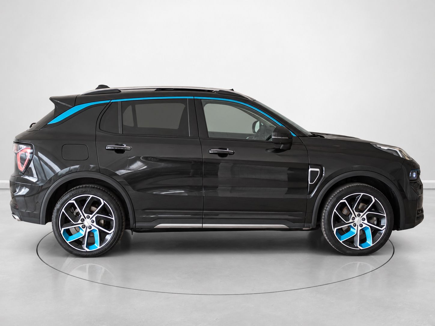 Lynk & Co 01 1.5 PHEV - foto 2