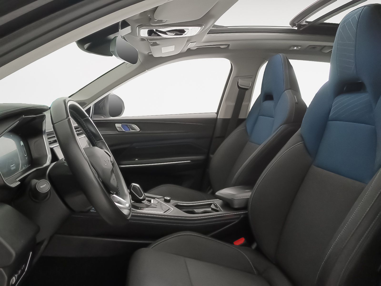 Lynk & Co 01 1.5 PHEV - foto 11