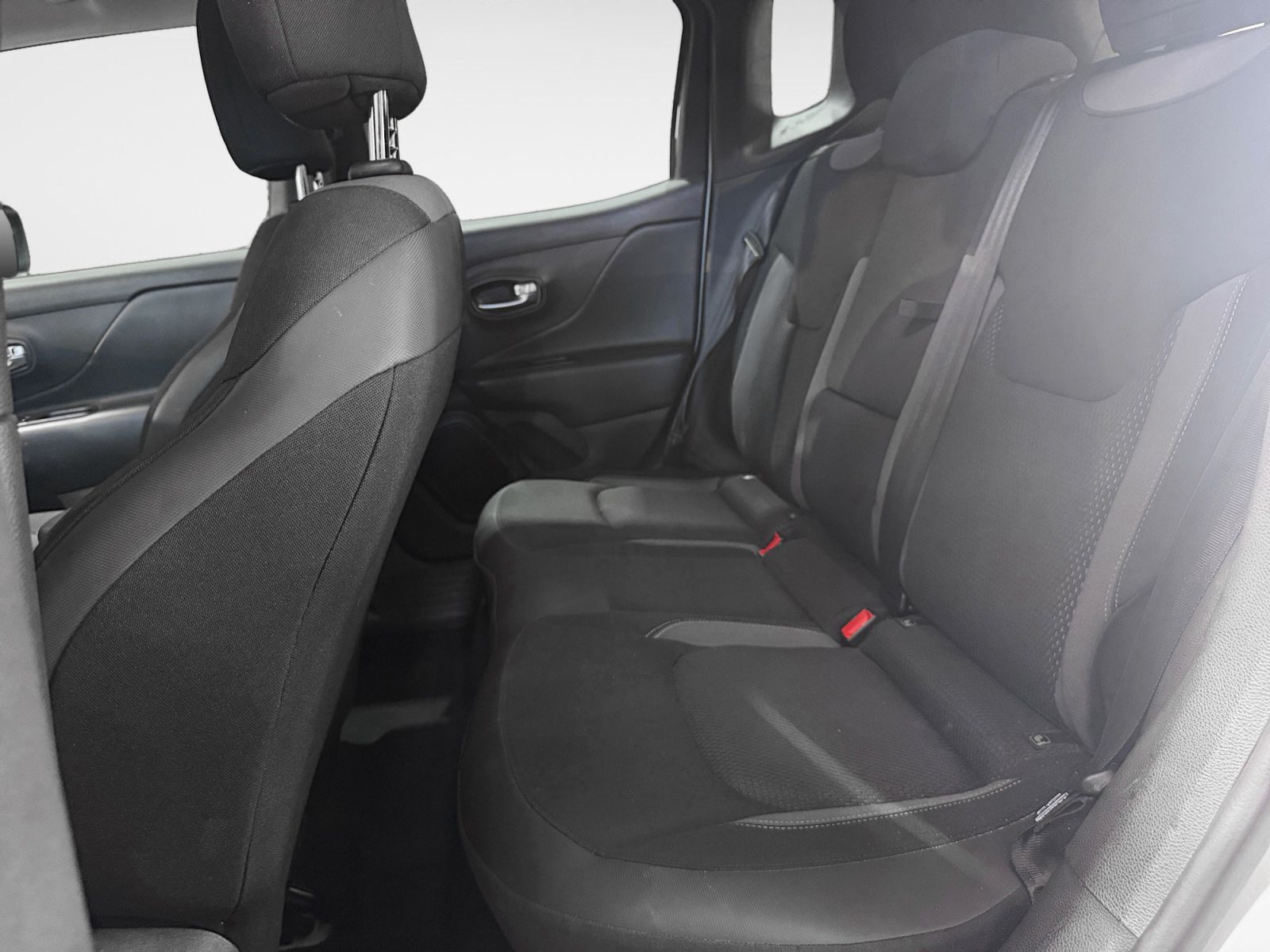 Jeep Renegade 1.3 PHEV Limited 4xe - foto 12
