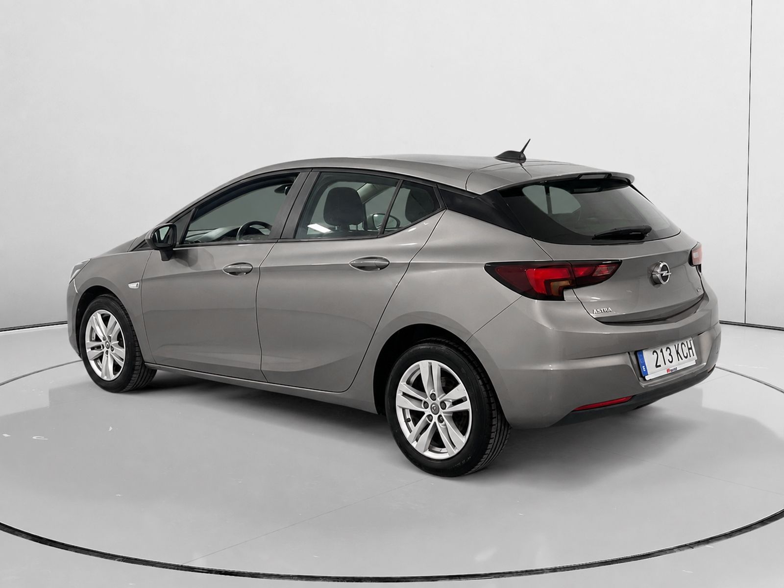 Opel Astra 1.6 CDTI Selective - foto 5