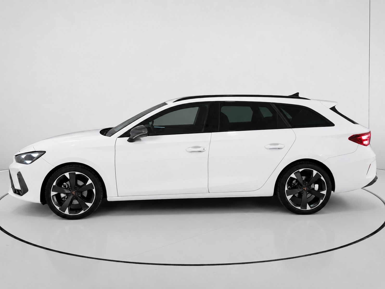 Cupra León 1.5 eTSI DSG - foto 6