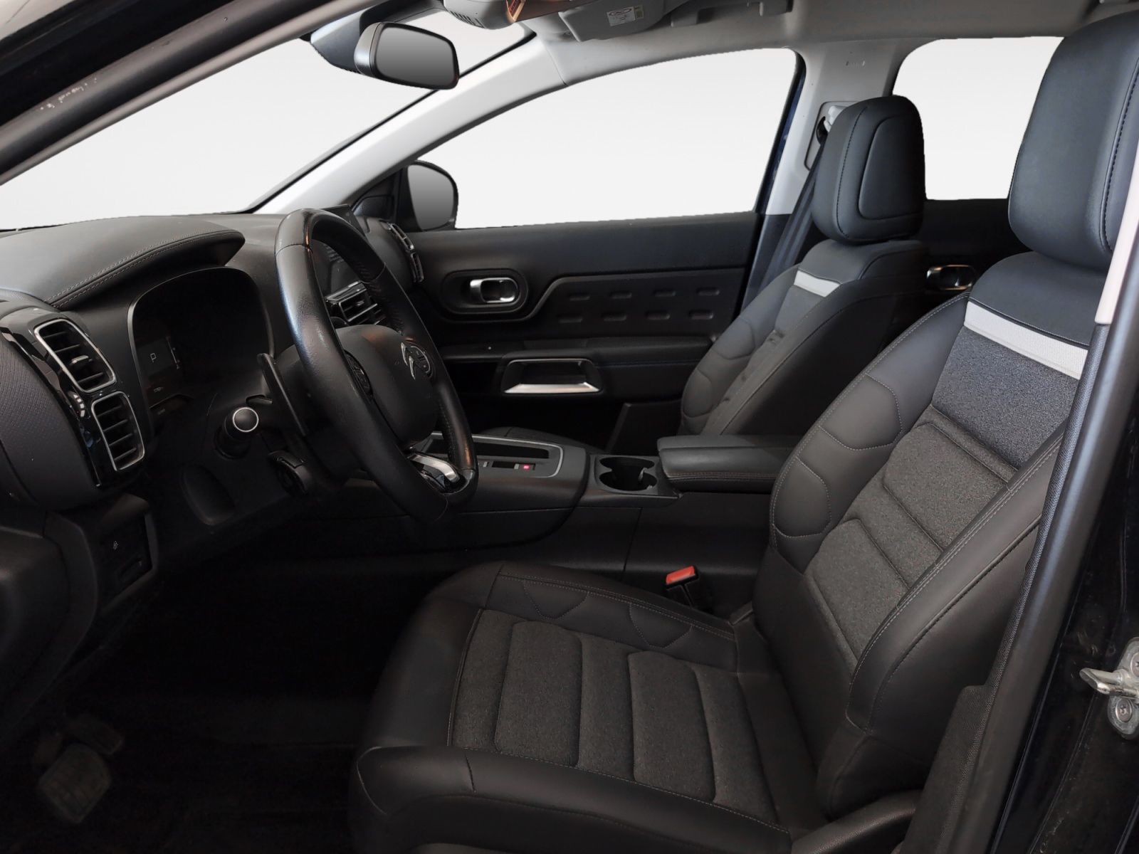Citroën C5 Aircross BlueHDi 130 Plus EAT8 - foto 10