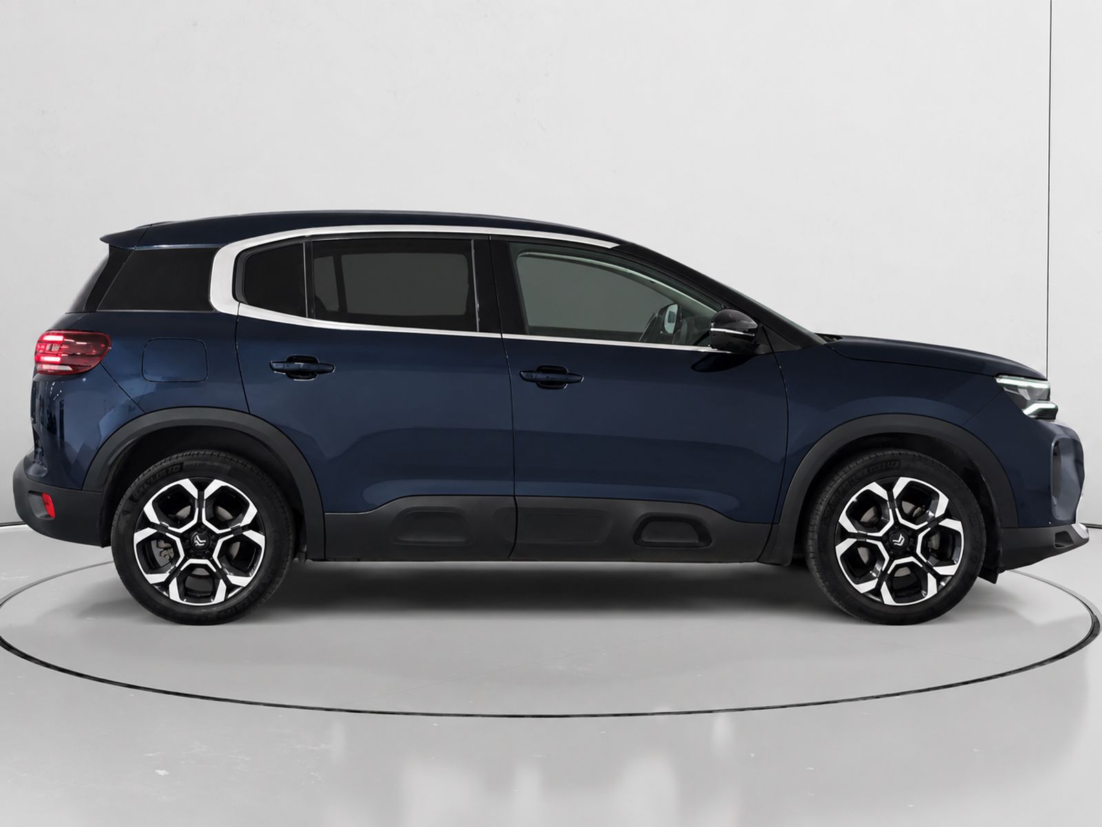 Citroën C5 Aircross BlueHDi 130 Plus EAT8 - foto 2