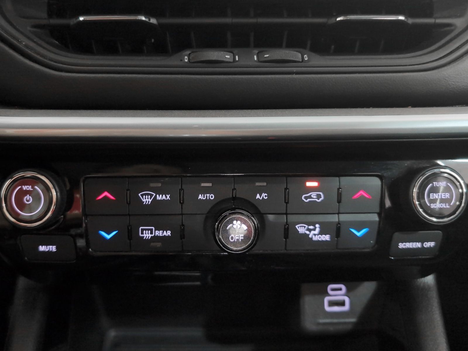 Jeep Compass 1.3 Gse Limited 4x2 FWD - foto 18