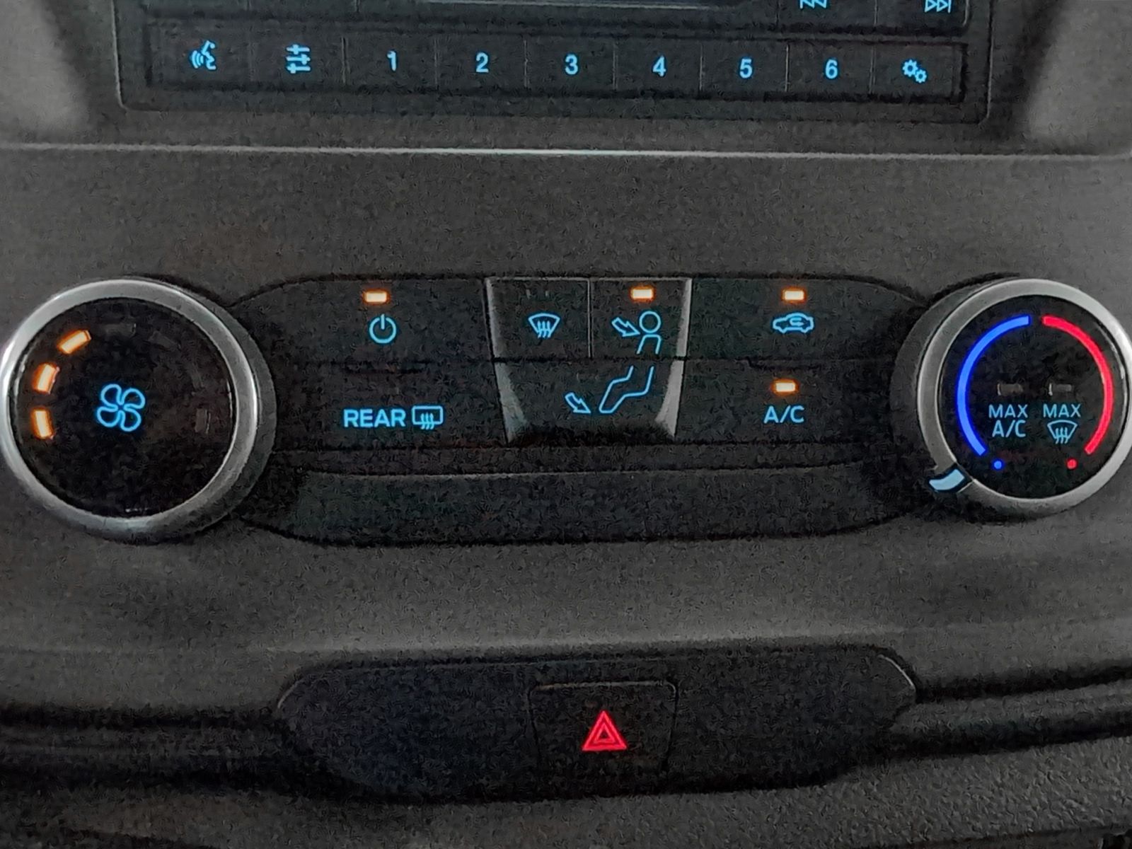 Ford Transit Custom Mixto 2.0 TDCi L1 320 Trend - foto 18