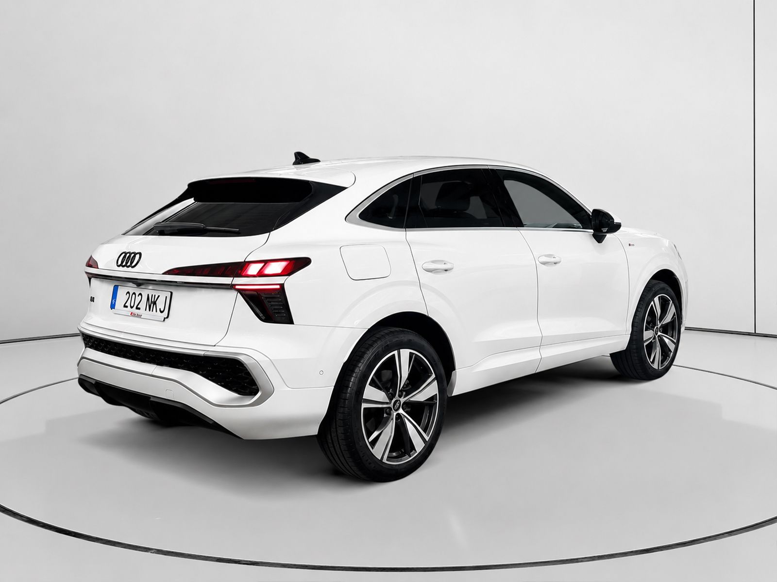 Audi Q3 S line TFSI S tronic - foto 3