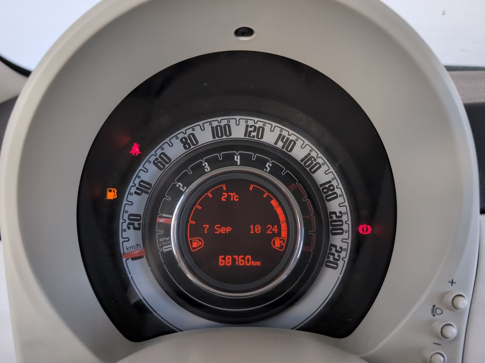 Fiat 500 1.0 Hybrid Club - foto 15