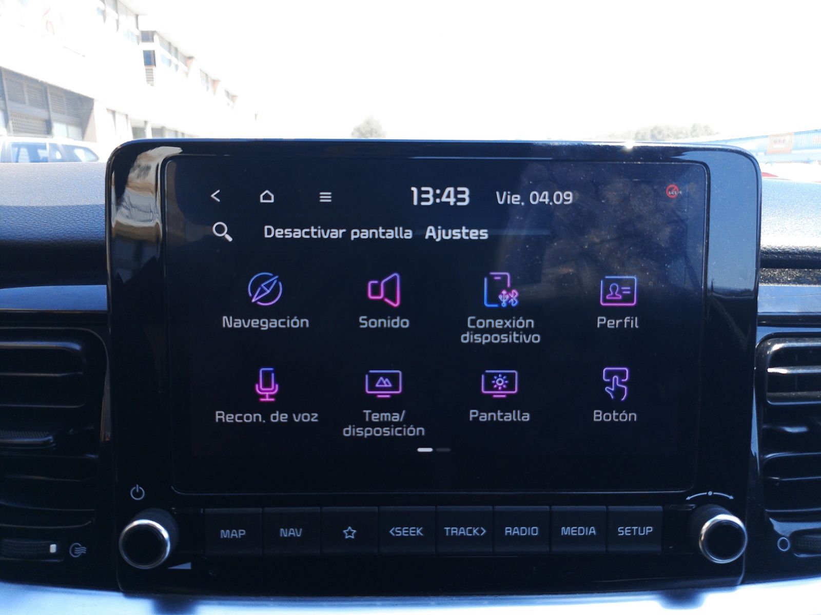 Kia Stonic 1.0 T-GDi MHEV Drive iMT - foto 17