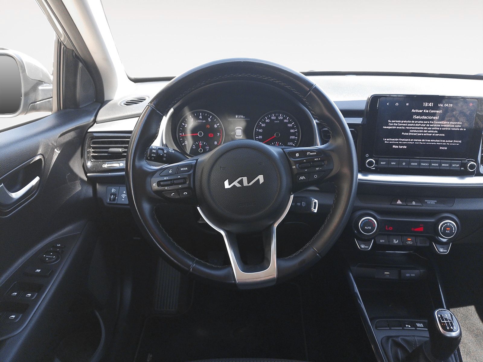 Kia Stonic 1.0 T-GDi MHEV Drive iMT - foto 10