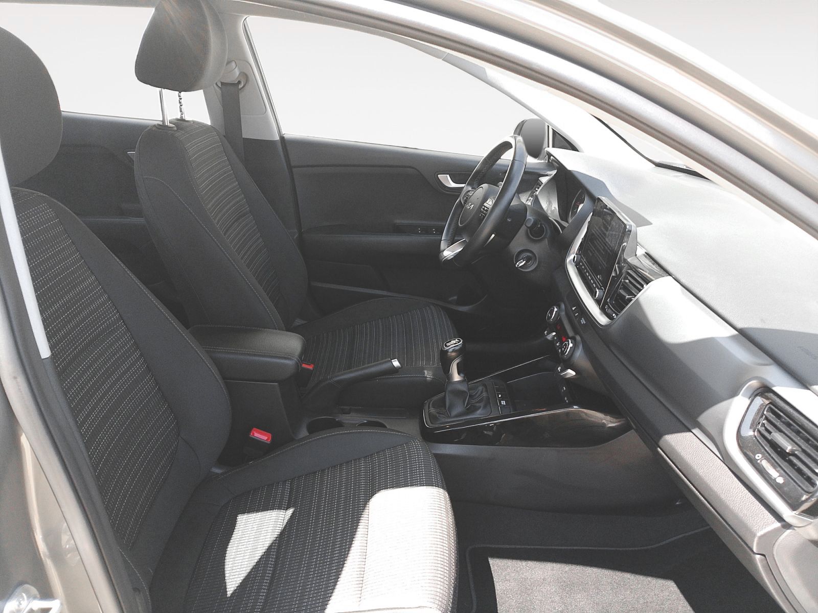 Kia Stonic 1.0 T-GDi MHEV Drive iMT - foto 13