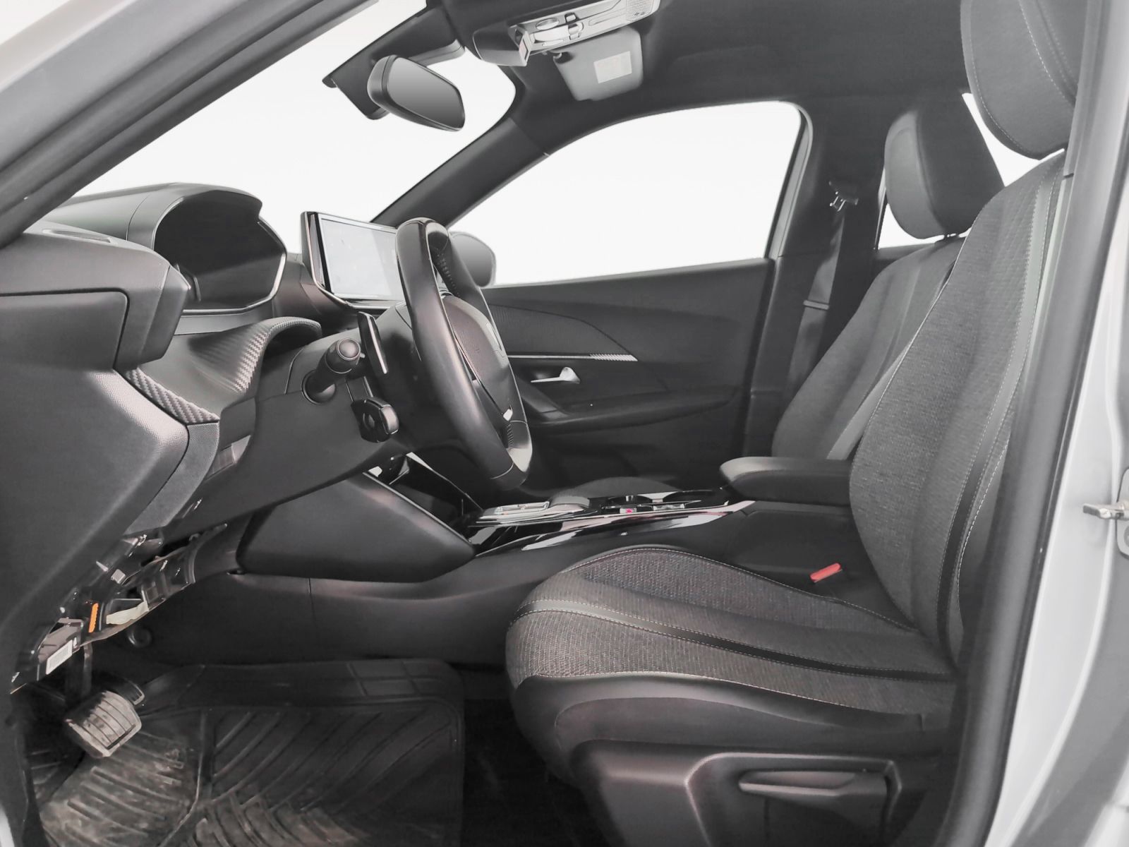 Peugeot 2008 PureTech 130 Allure EAT8 - foto 10