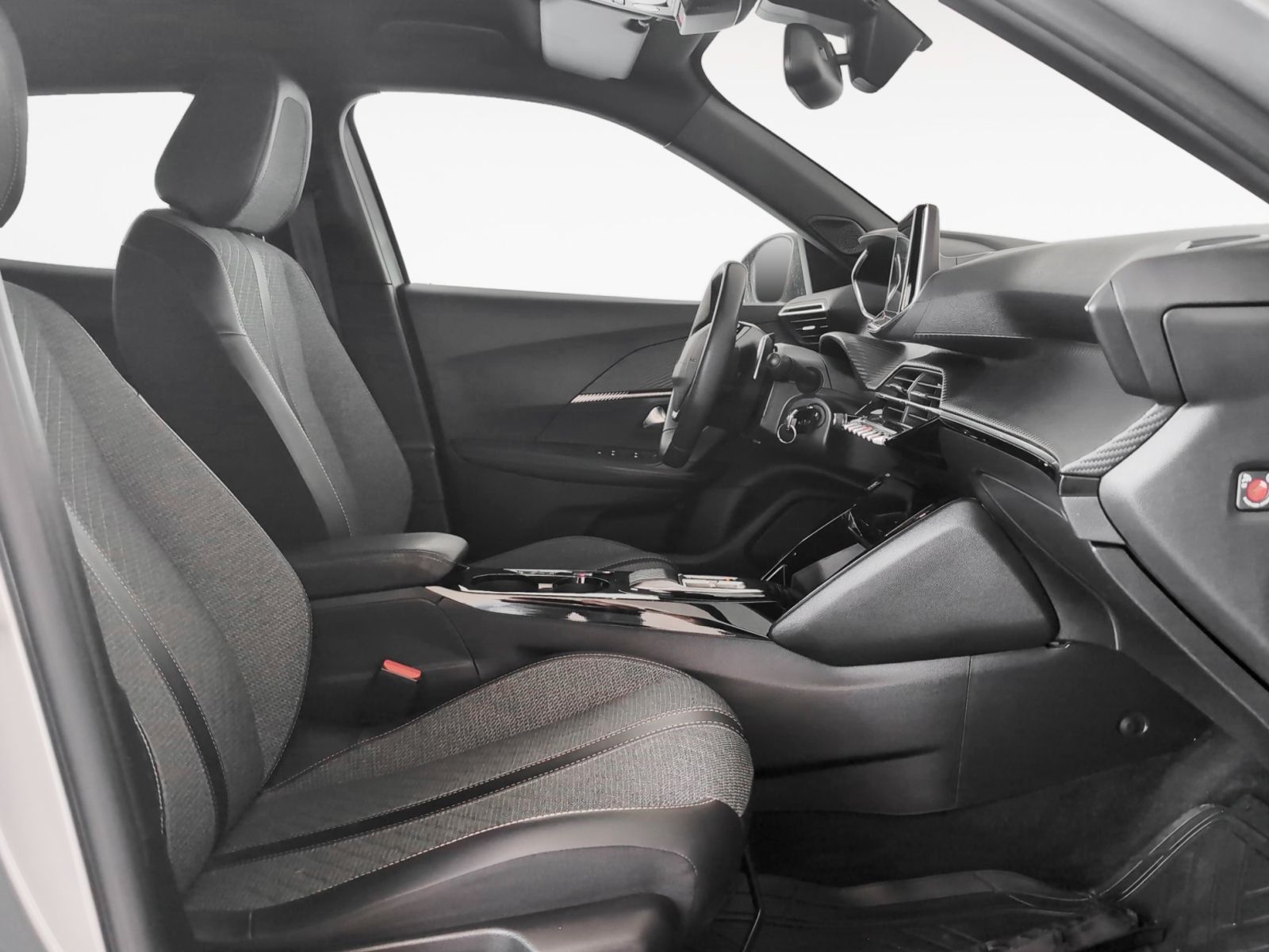 Peugeot 2008 PureTech 130 Allure EAT8 - foto 12