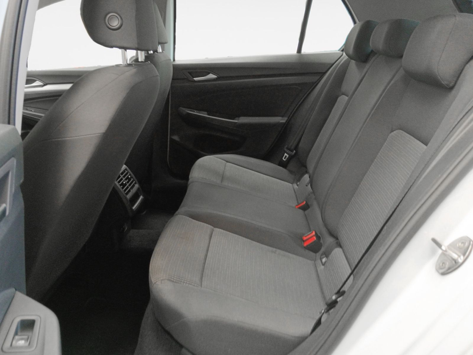 Volkswagen Golf 2.0 TDI - foto 12