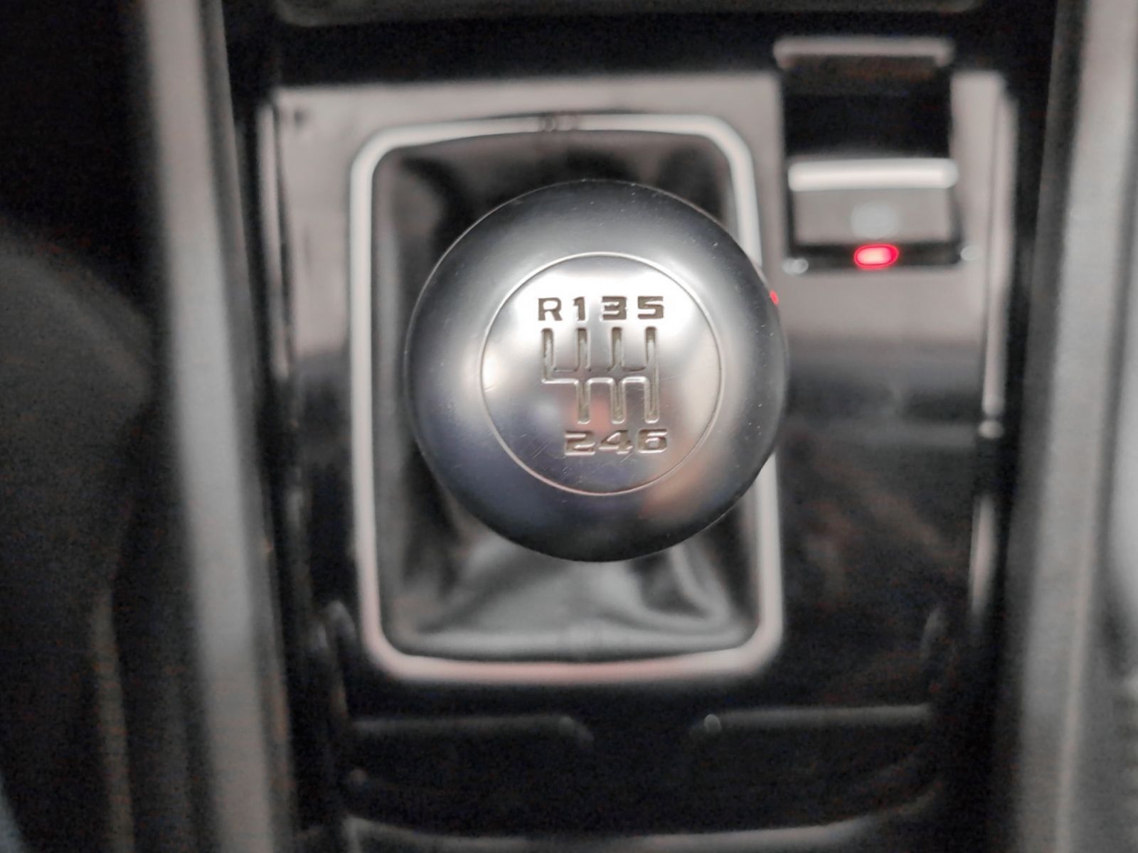 Jeep Compass 1.6 MultiJet Limited 4x2 - foto 14