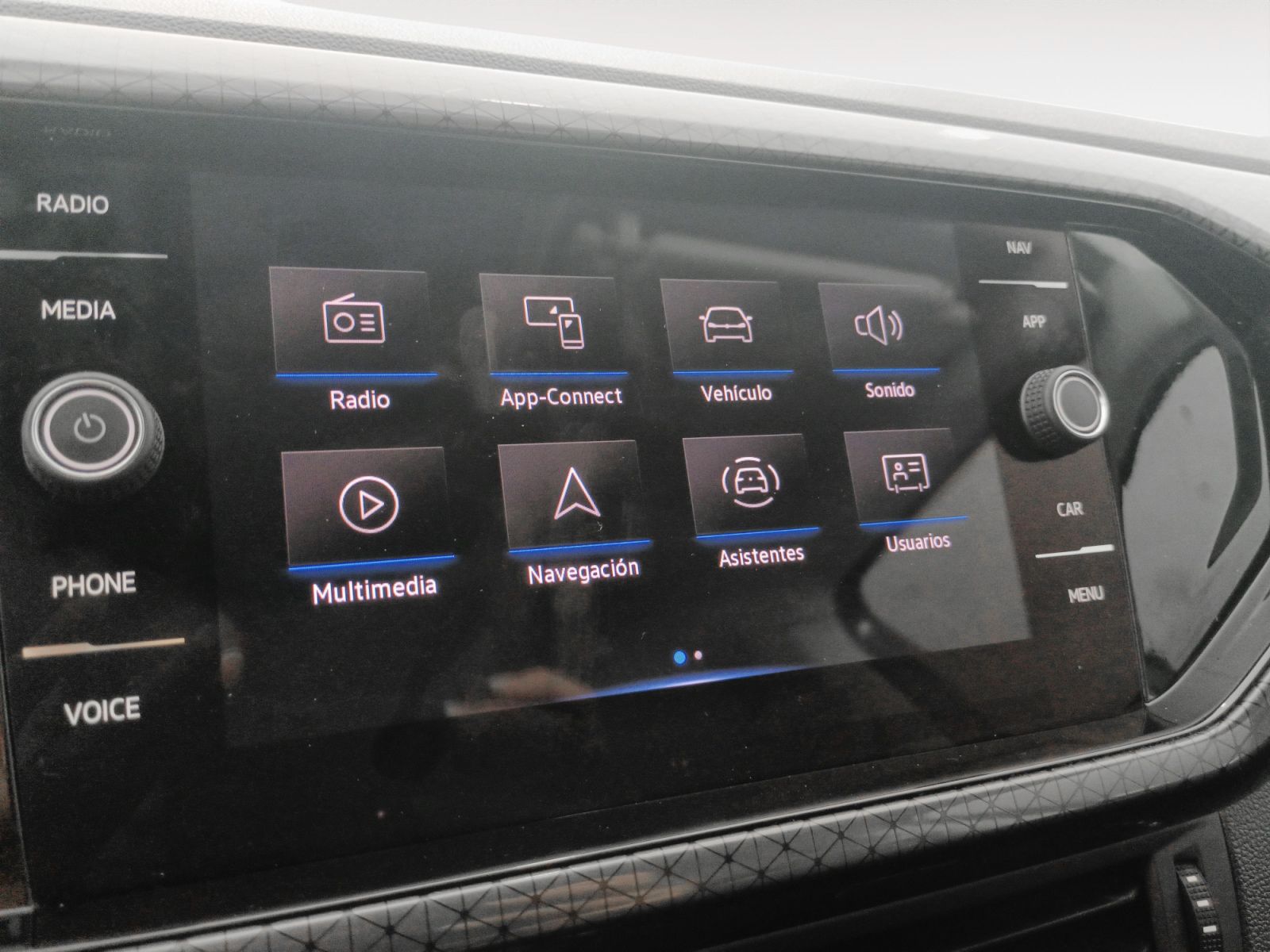 Volkswagen T-Cross Sport 1.0 TSI DSG - foto 17