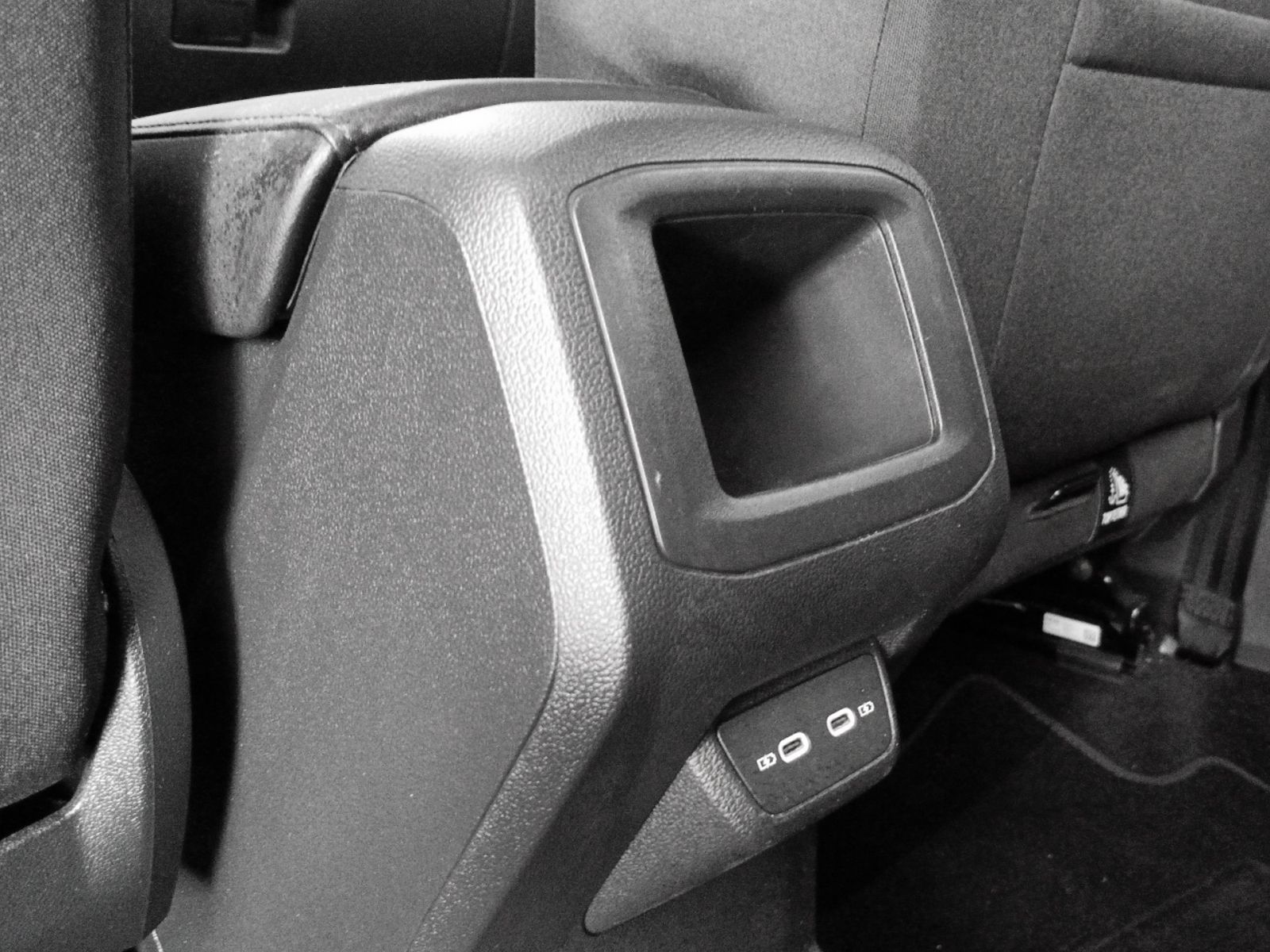 Volkswagen T-Cross Sport 1.0 TSI DSG - foto 22