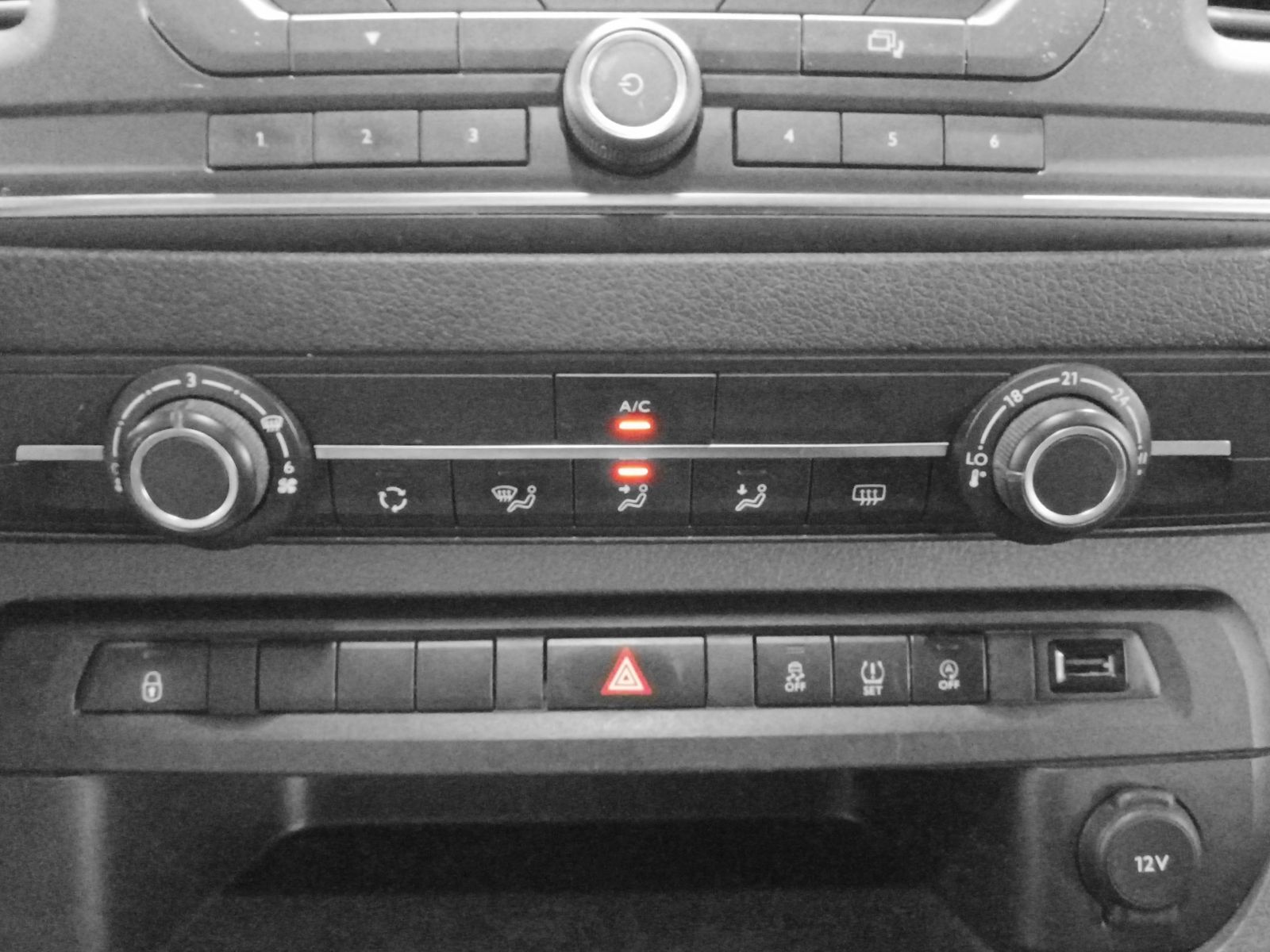 Citroën Jumpy Combi BlueHDi 115 Talla XS Confort - foto 20