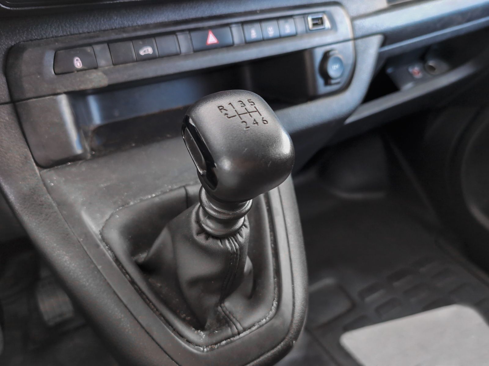 Toyota Proace Furgon 1.5D GX L1 - foto 14