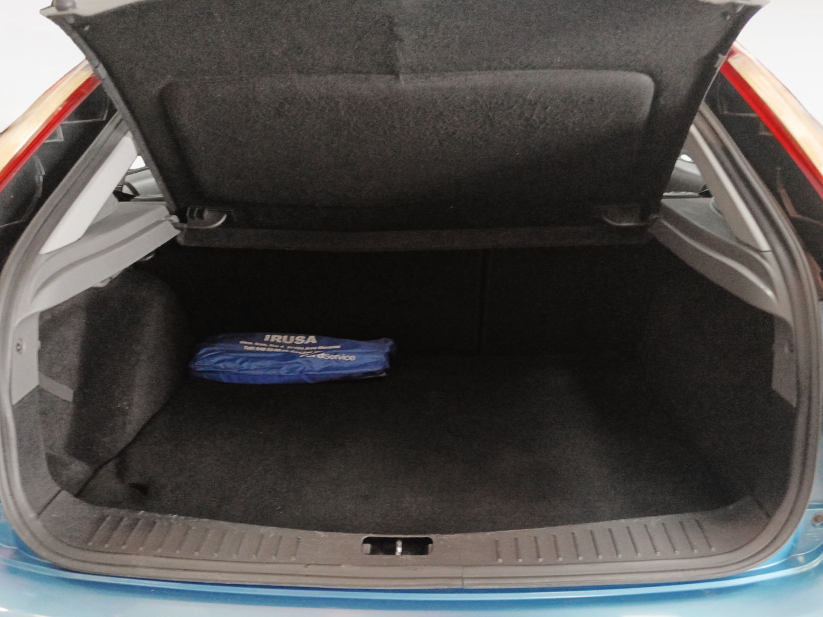 Ford Focus 1.6 TDCi Trend - foto 13