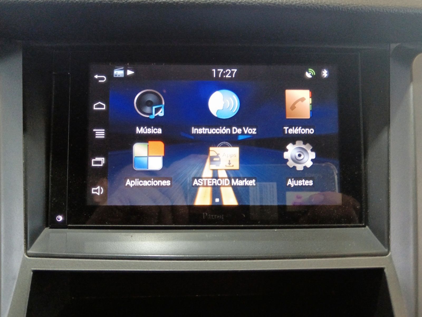 Hyundai Tucson 1.6 GDI BlueDrive Essence 4x2 - foto 17