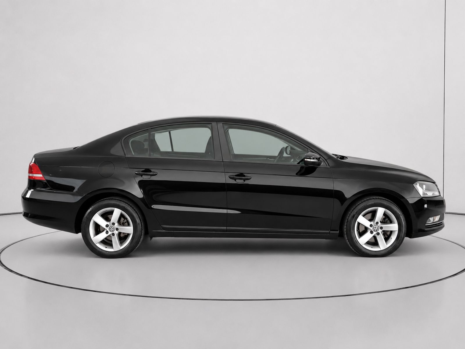Volkswagen Passat Edition 1.6 TDI BMT - foto 2