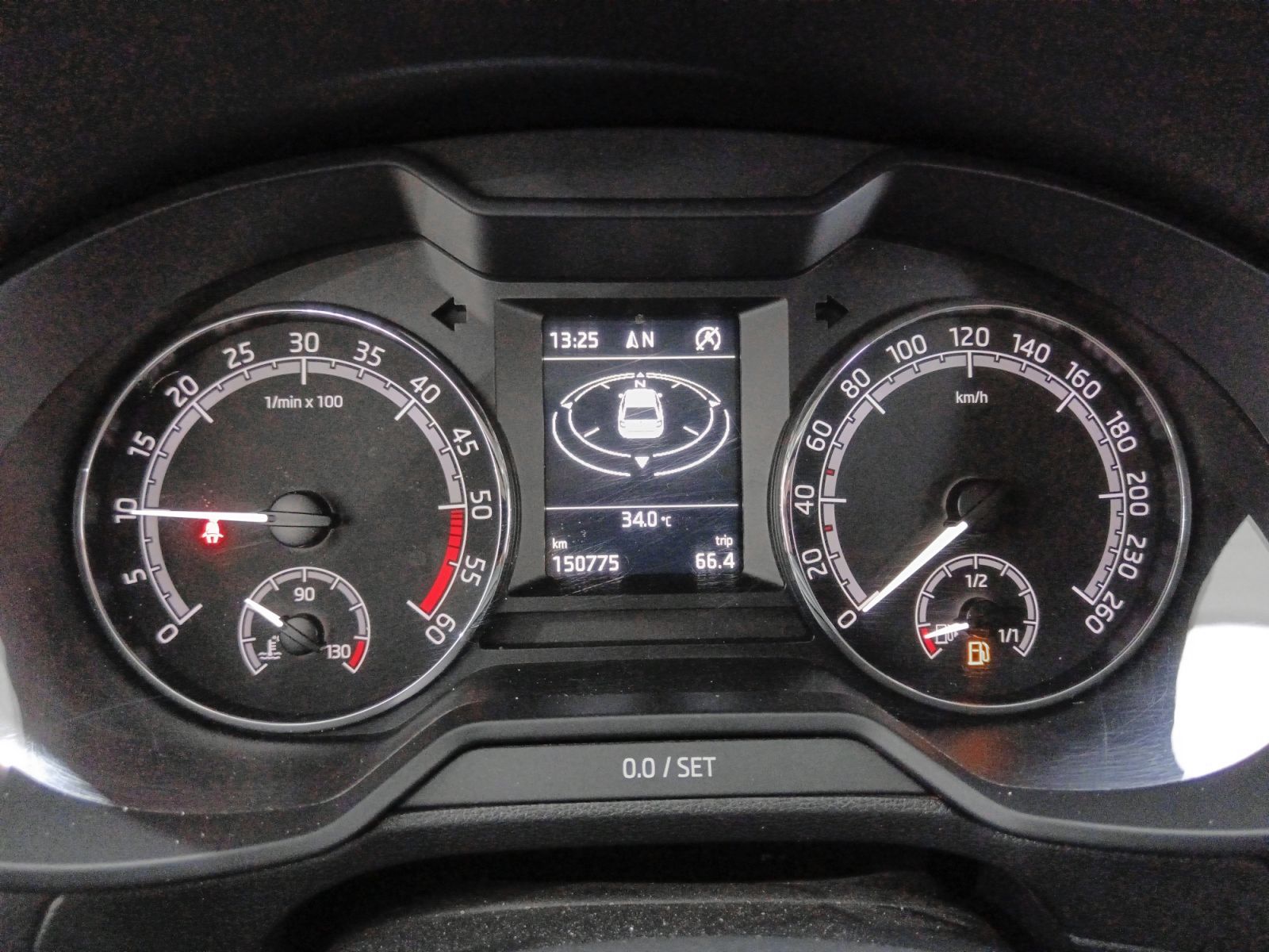 Škoda Octavia 1.6 TDI Ambition - foto 16