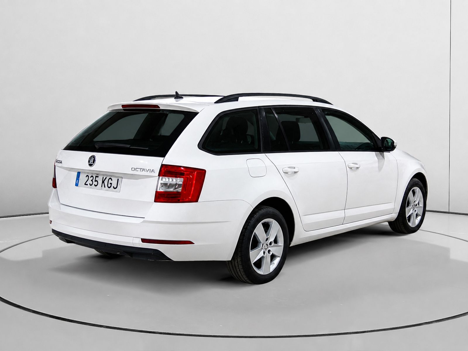Škoda Octavia 1.6 TDI Ambition - foto 3