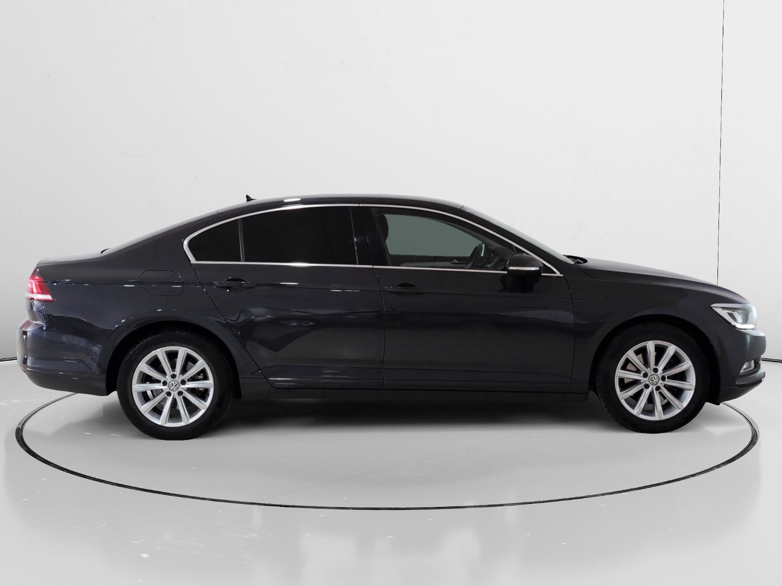 Volkswagen Passat Advance 1.6 TDI - foto 2