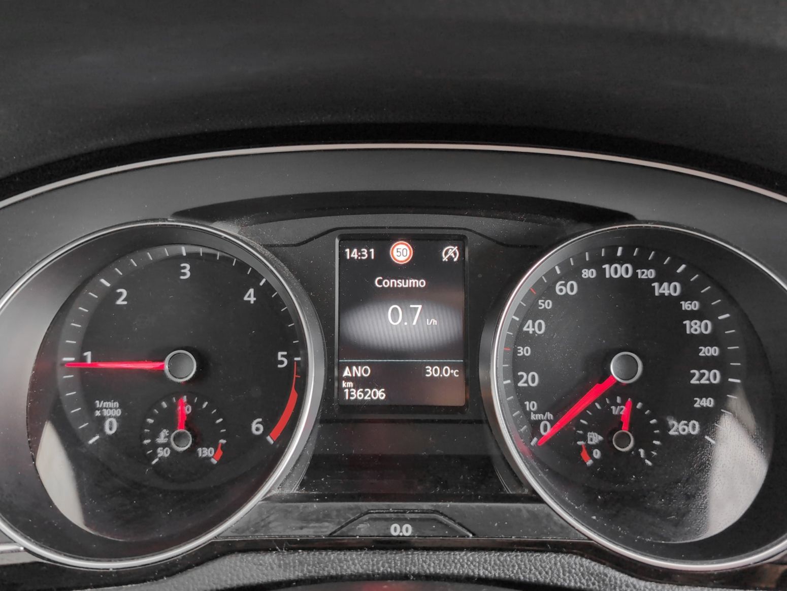Volkswagen Passat Advance 1.6 TDI - foto 17