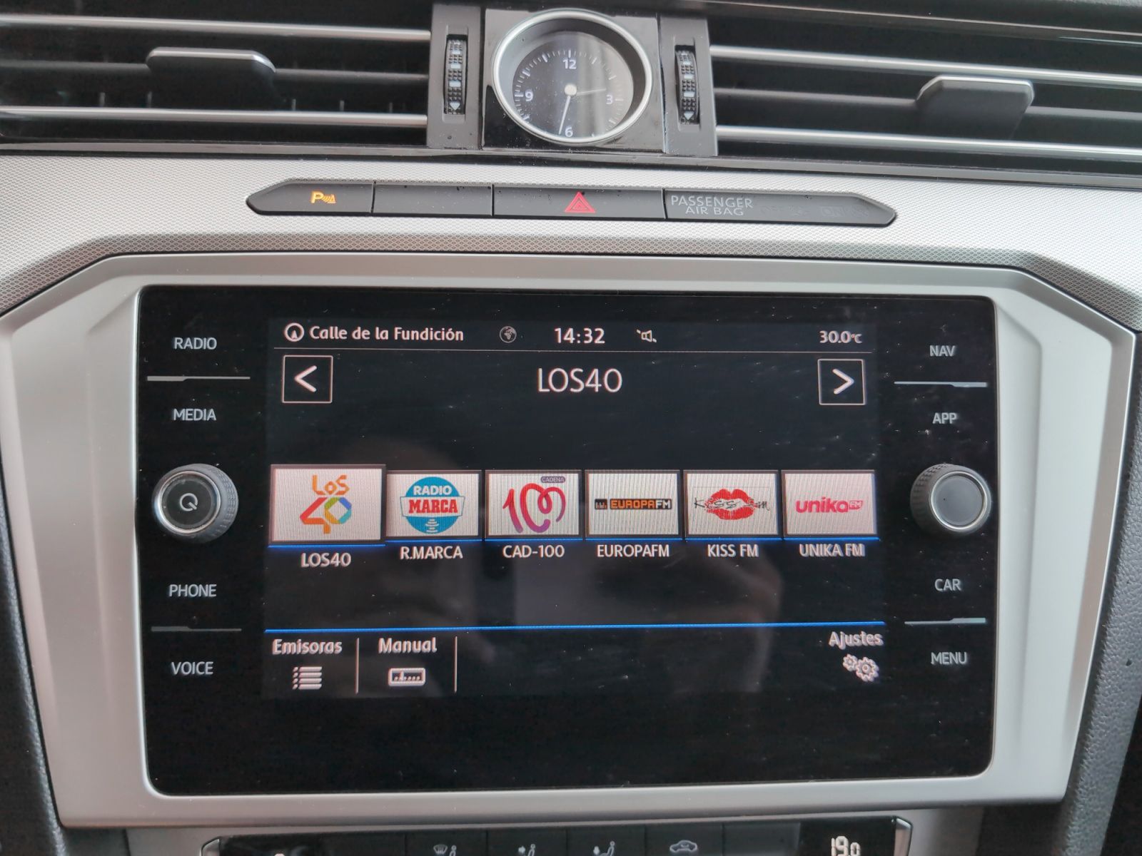 Volkswagen Passat Advance 1.6 TDI - foto 20