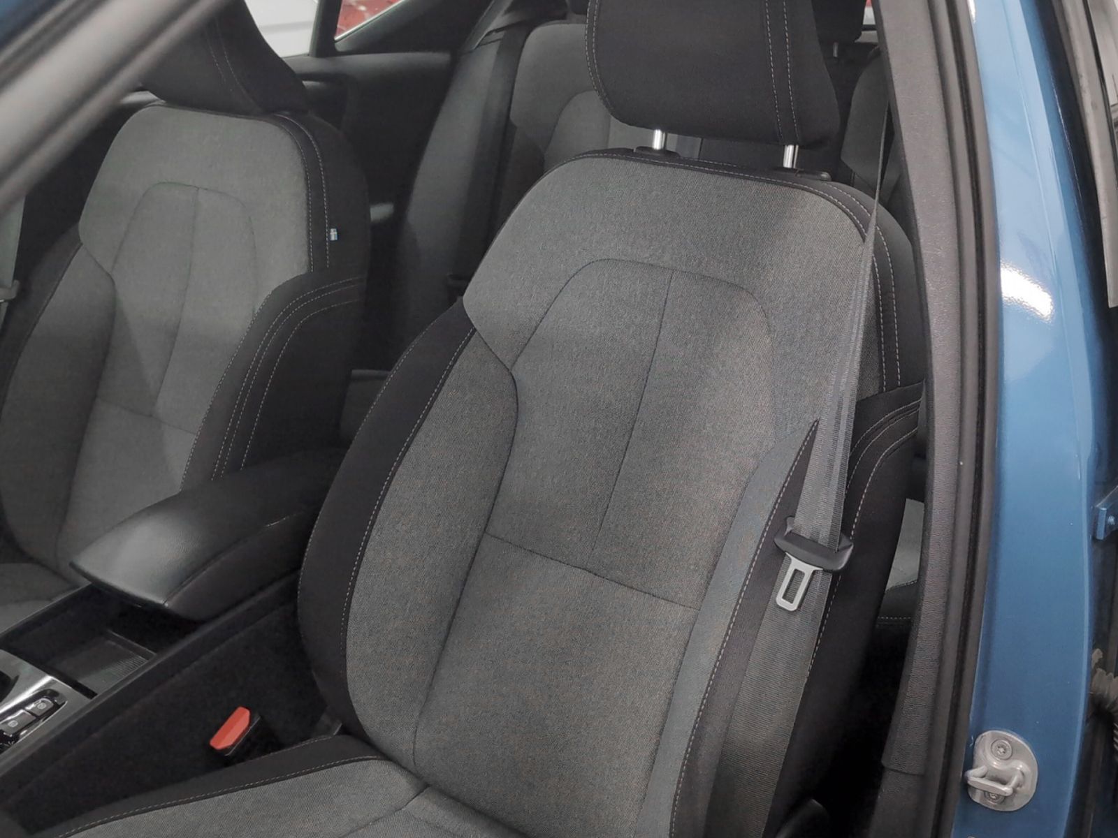 Volvo XC40 T4 PHEV Recharge Plus Bright - foto 24