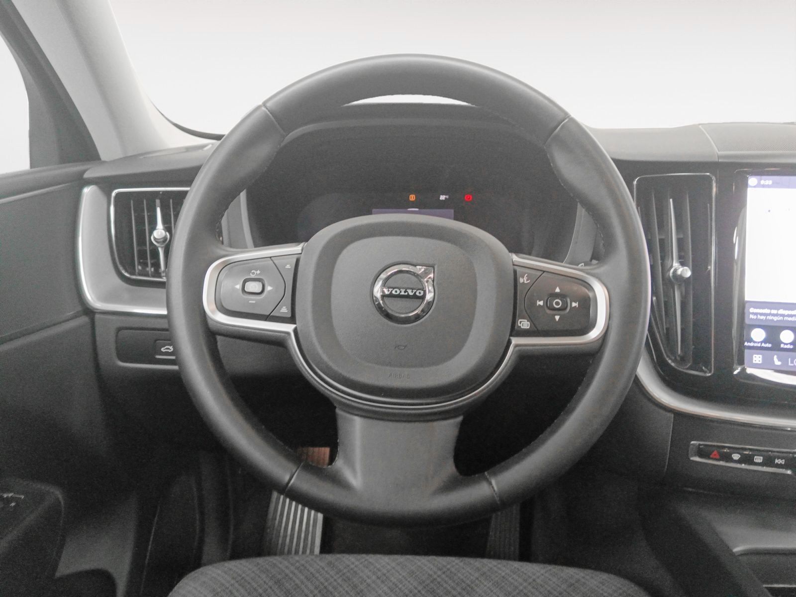 Volvo XC60 B4 D Core - foto 10