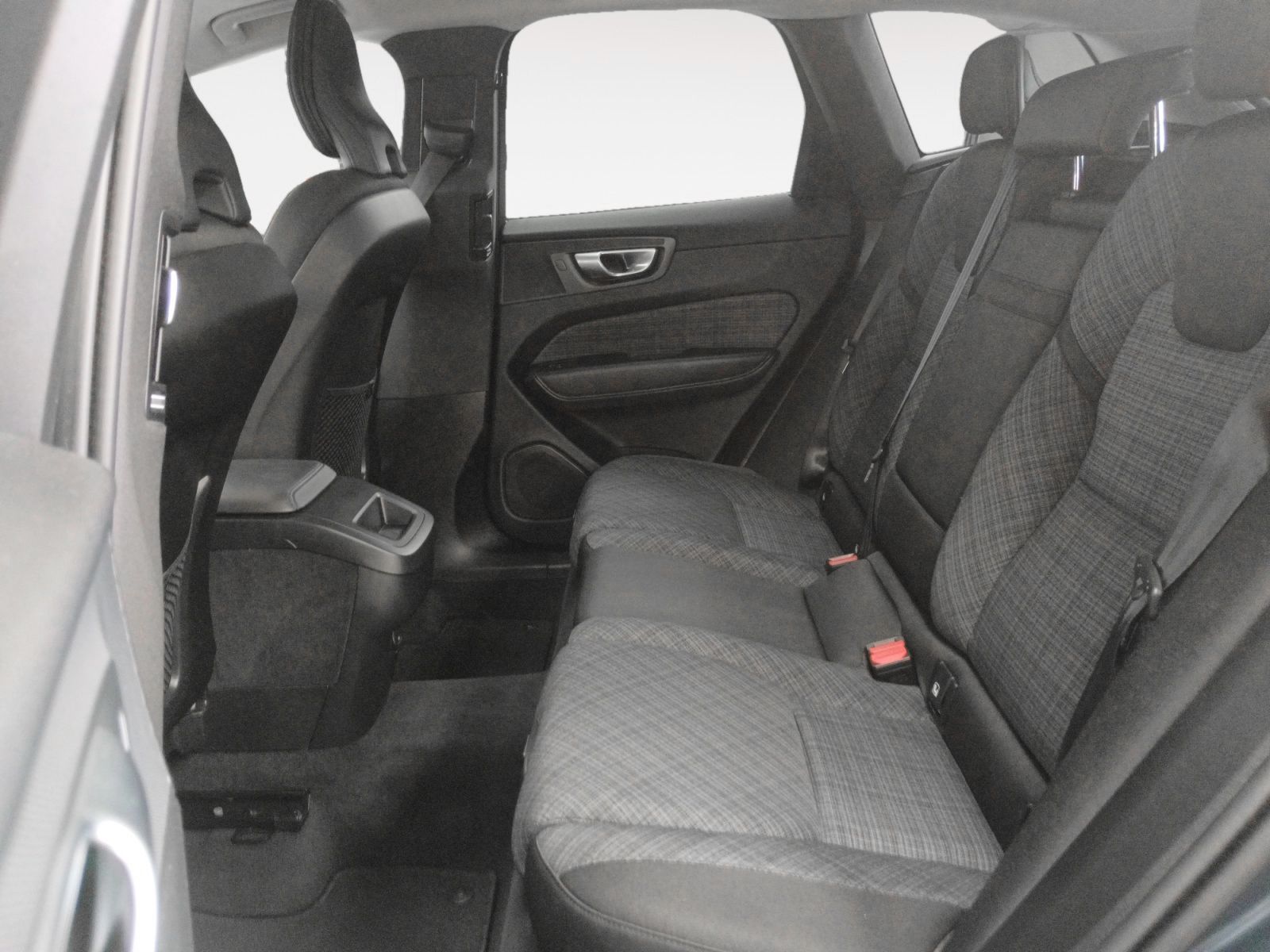 Volvo XC60 B4 D Core - foto 12