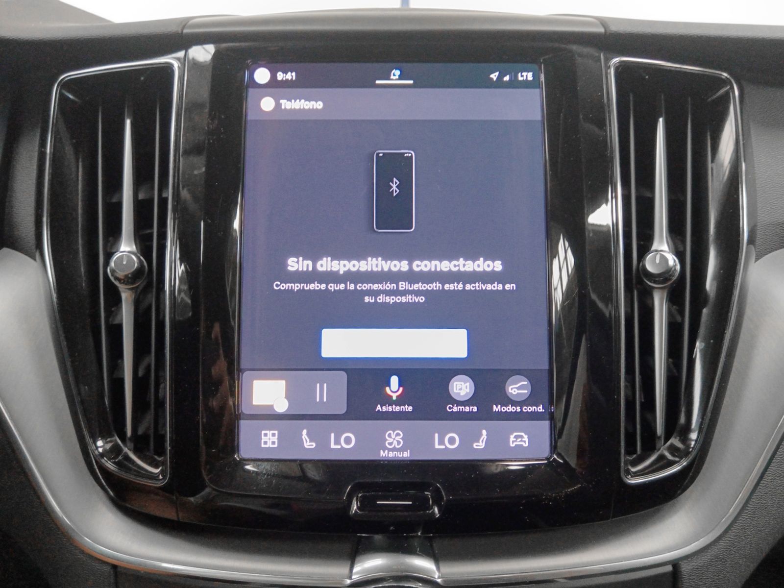 Volvo XC60 B4 D Core - foto 21
