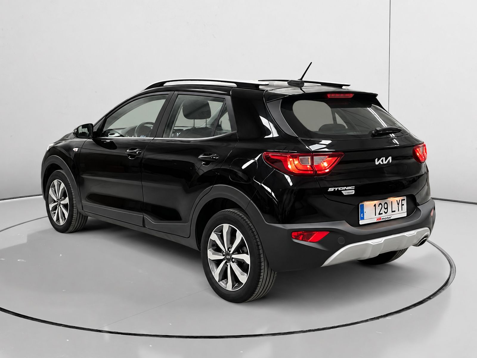 Kia Stonic 1.0 T-GDi MHEV iMT Concept - foto 5