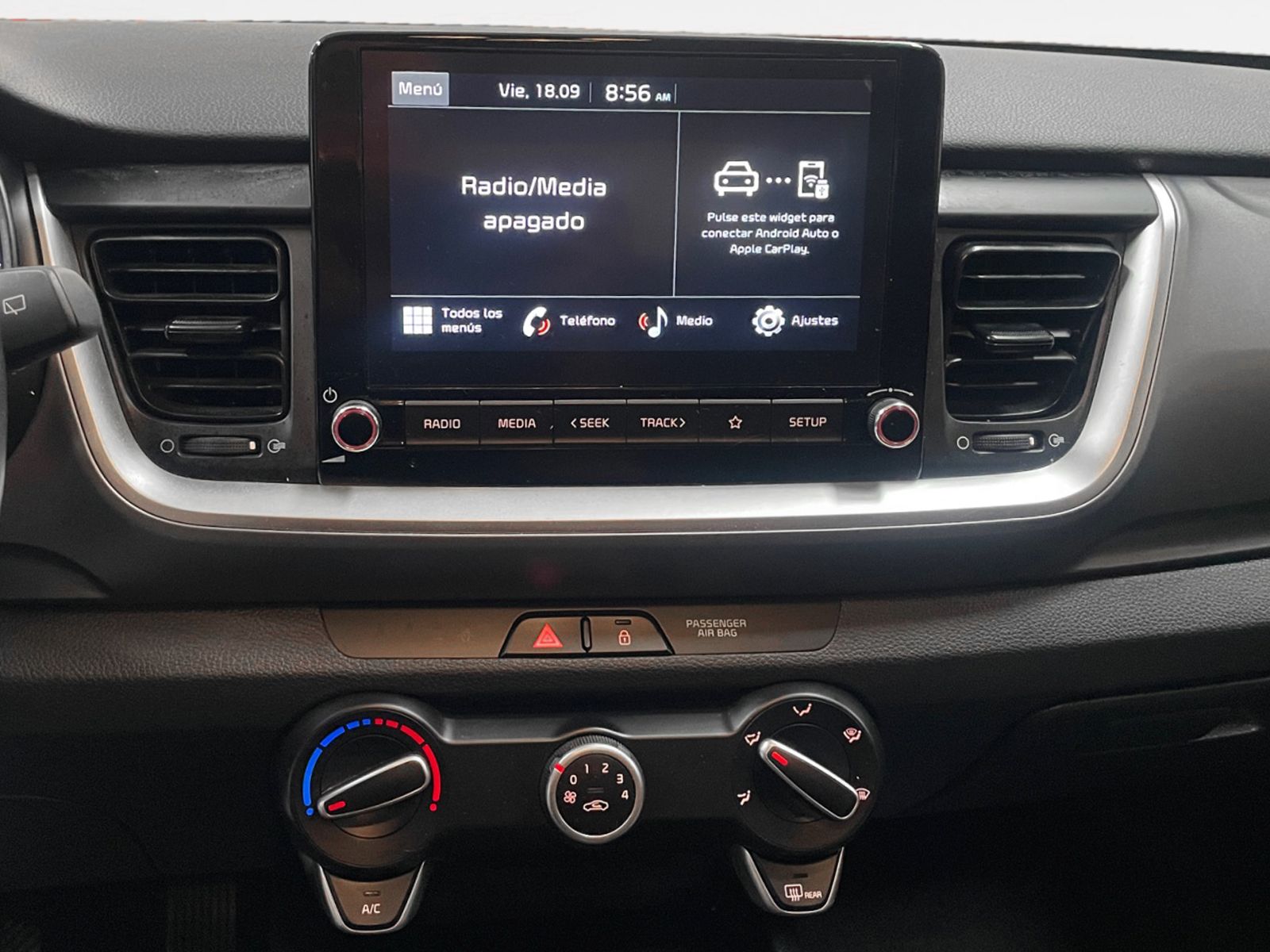 Kia Stonic 1.0 T-GDi MHEV iMT Concept - foto 16