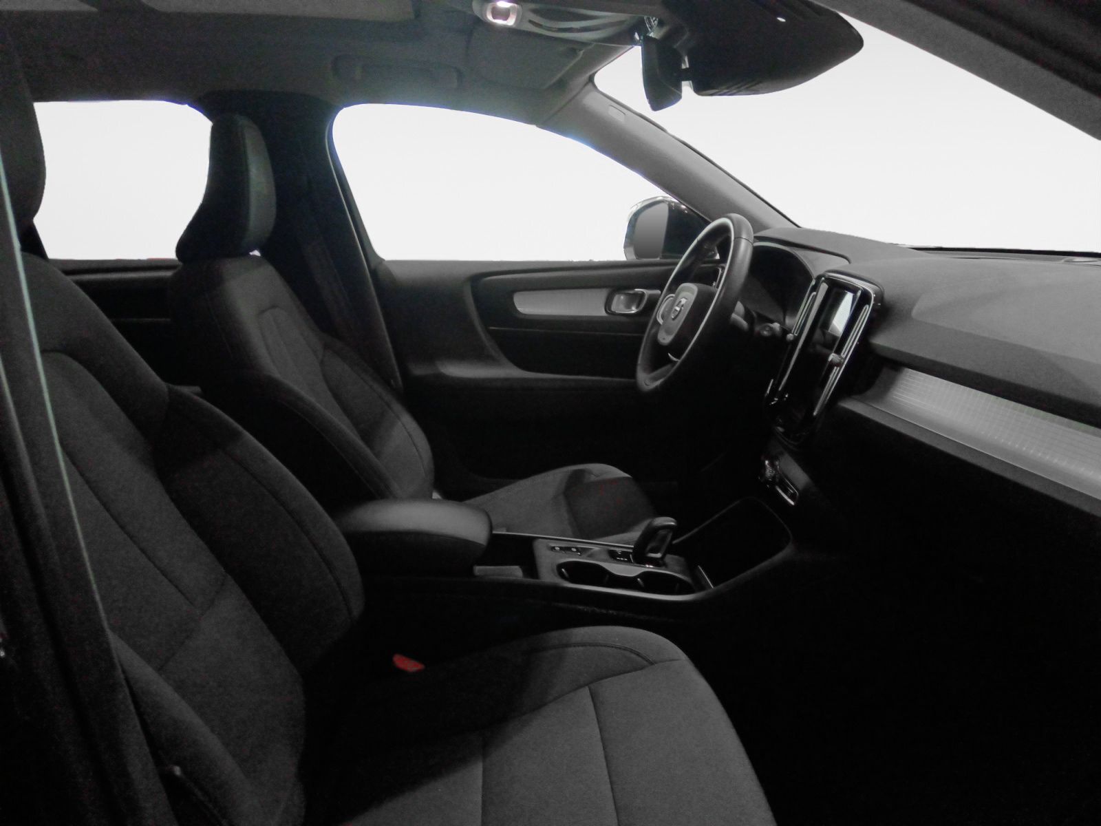 Volvo XC40 T5 Twin Momentum - foto 13