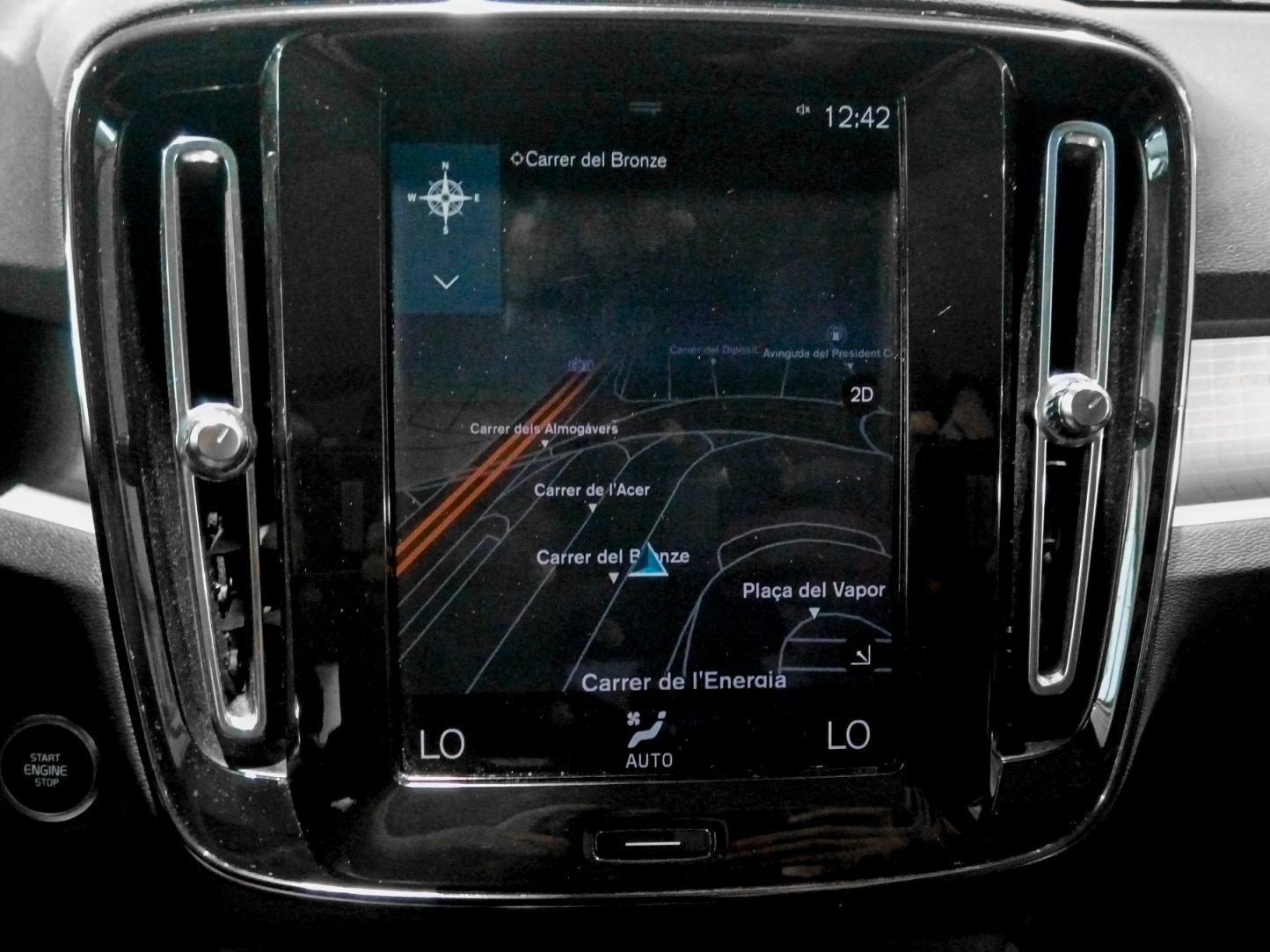 Volvo XC40 T5 Twin Momentum - foto 18