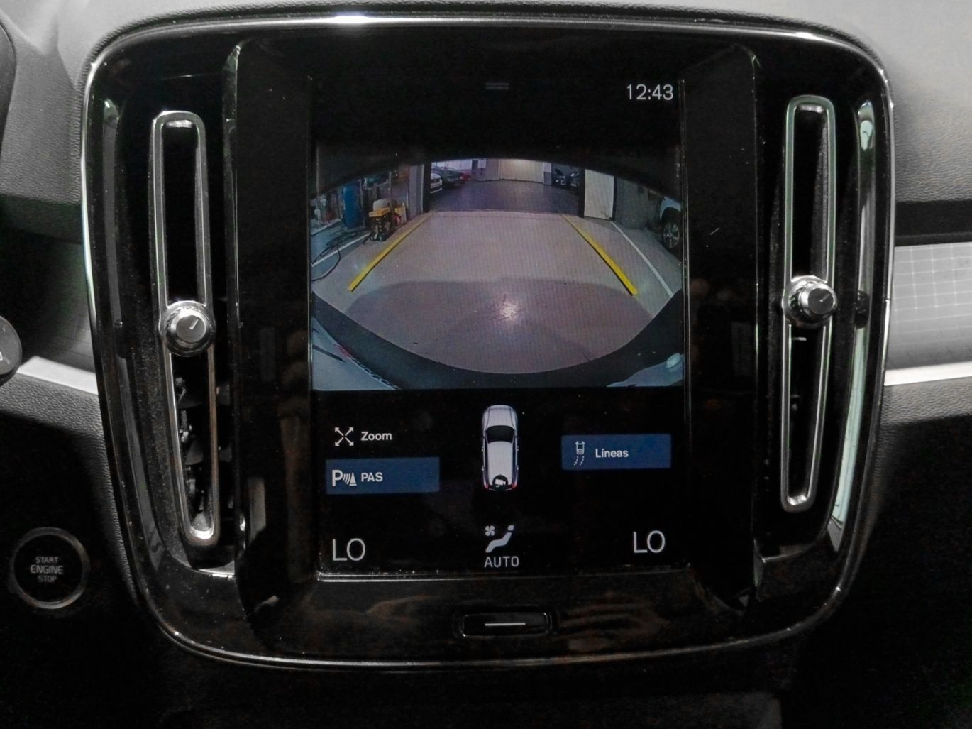 Volvo XC40 T5 Twin Momentum - foto 21