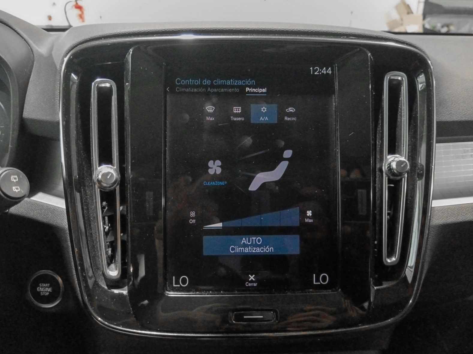 Volvo XC40 T5 Twin Momentum - foto 22