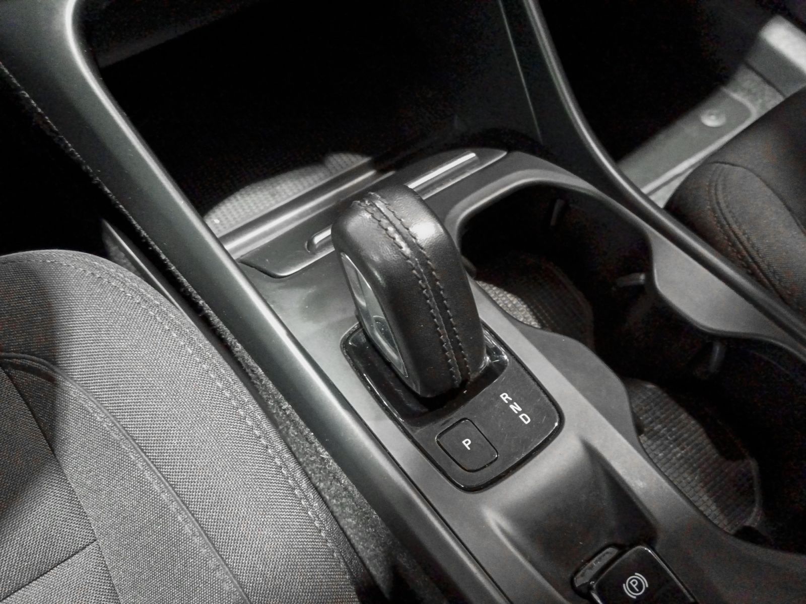 Volvo XC40 T5 Twin Momentum - foto 15