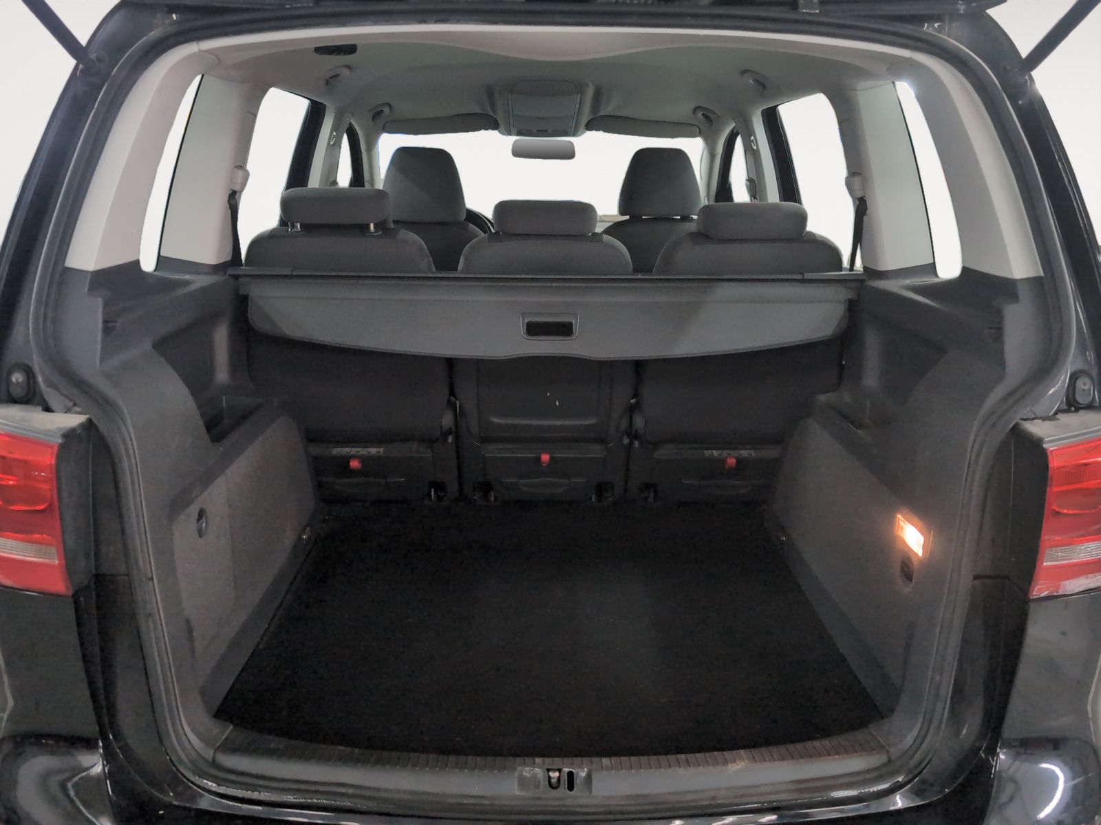 Volkswagen Touran Edition 1.6 TDI BMT - foto 13