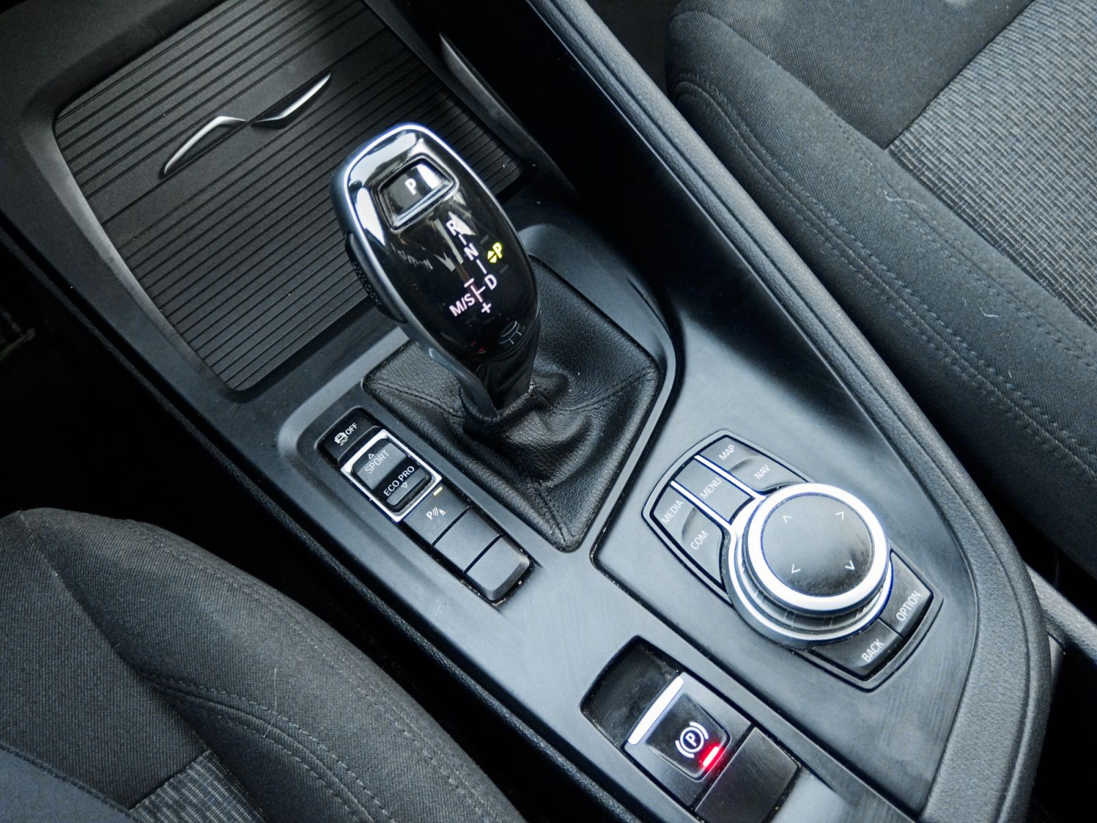 BMW X1 sDrive18i - foto 17