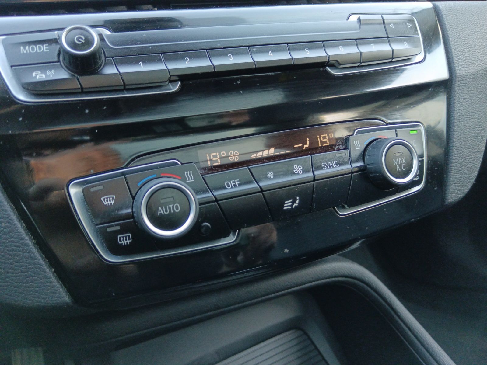 BMW X1 sDrive18i - foto 24