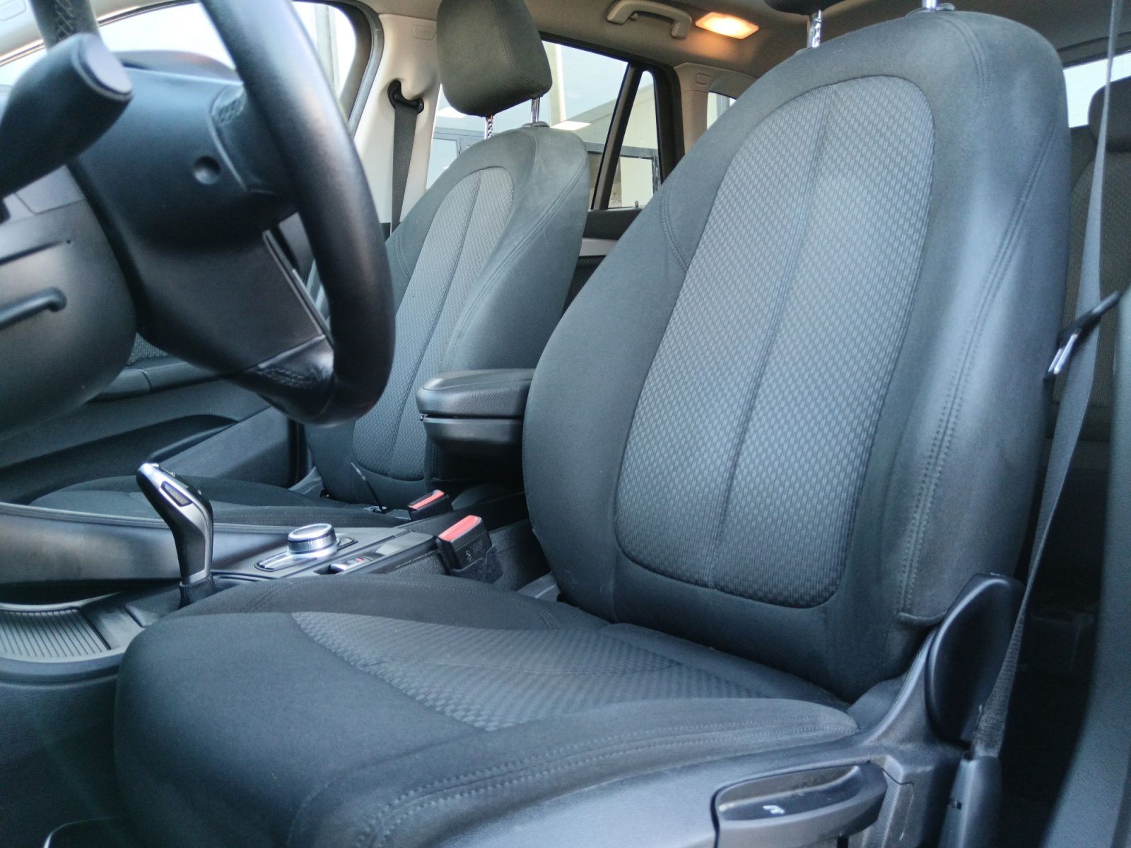 BMW X1 sDrive18i - foto 25