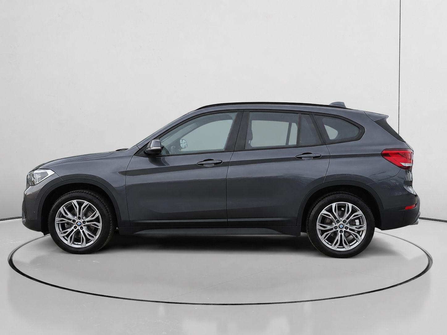 BMW X1 sDrive18i - foto 6